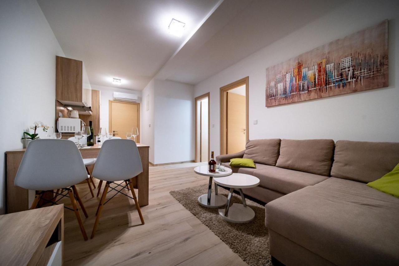 Apartments Arbis Lopar Εξωτερικό φωτογραφία