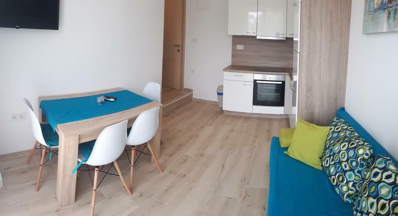 Apartments Arbis Lopar Εξωτερικό φωτογραφία