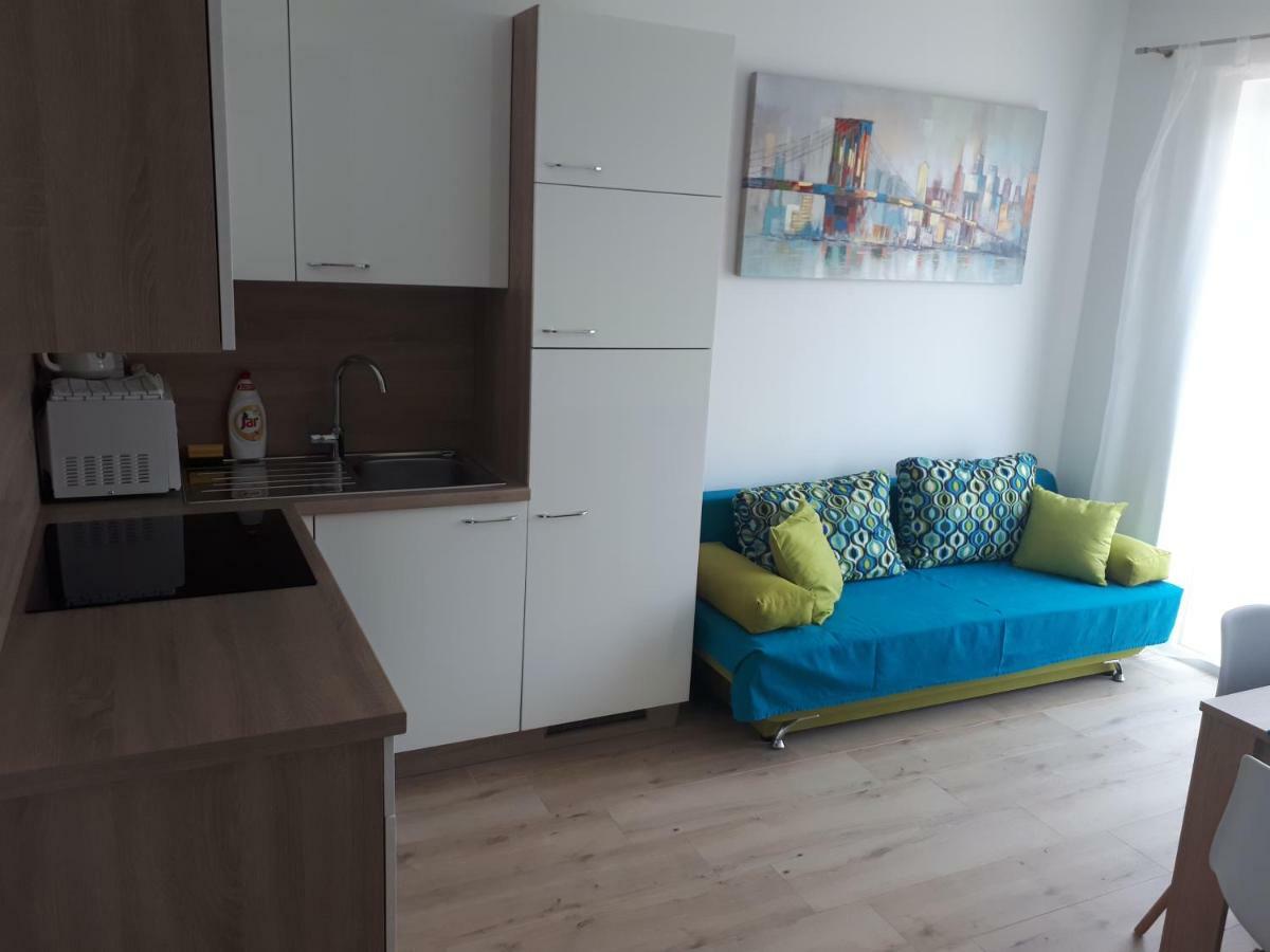 Apartments Arbis Lopar Εξωτερικό φωτογραφία