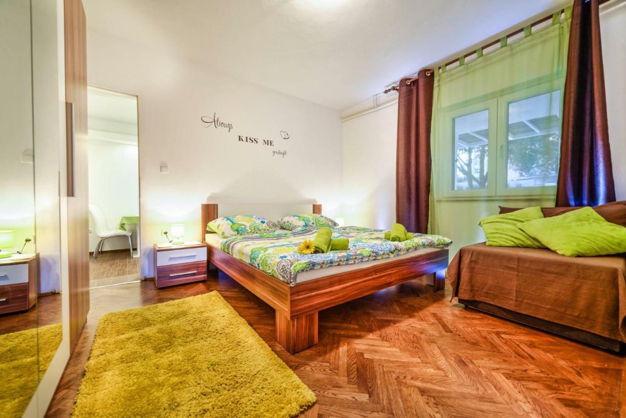 Apartments Arbis Lopar Εξωτερικό φωτογραφία